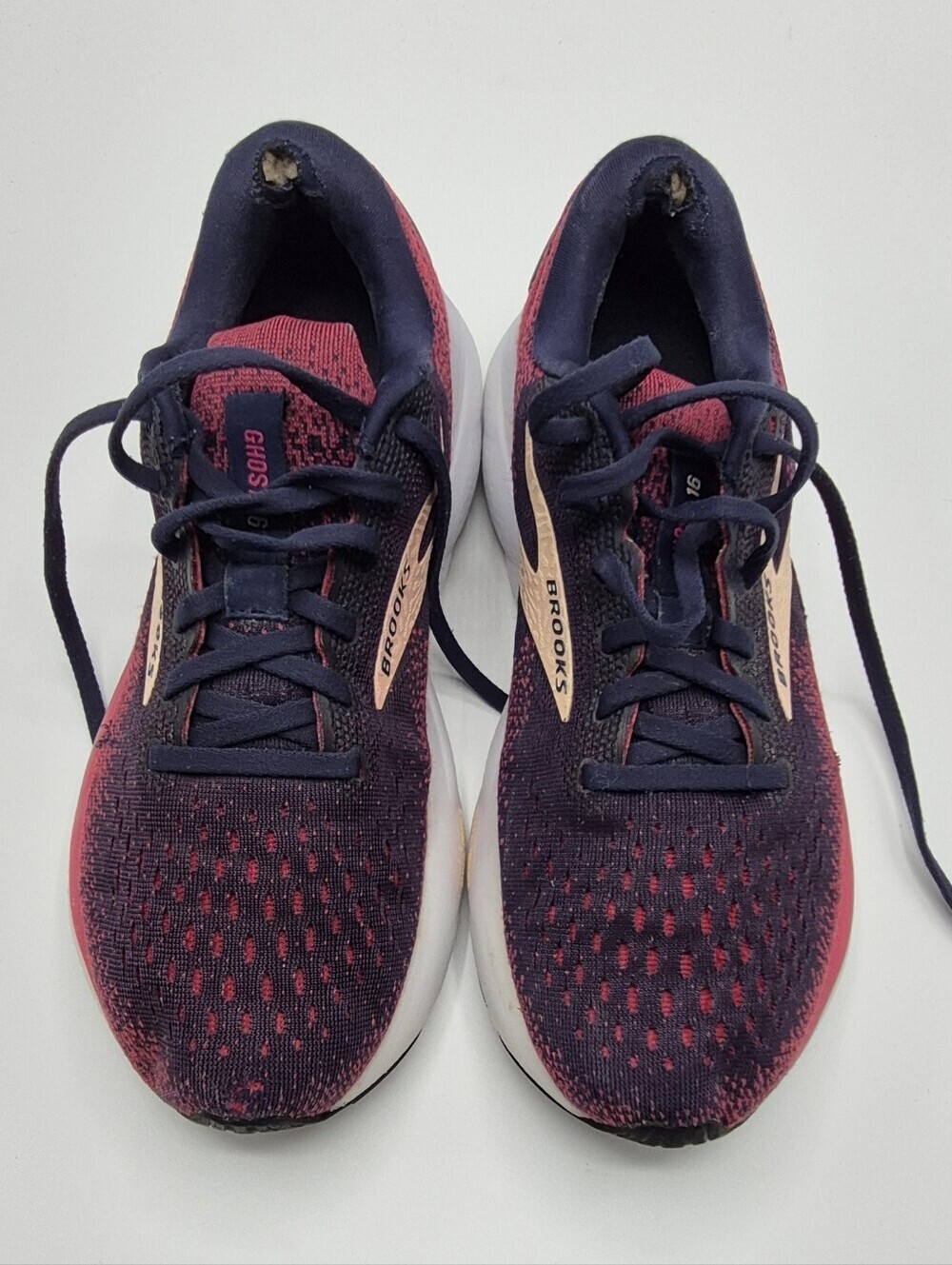 Brooks Women's Running Shoes - Navy and Pink
